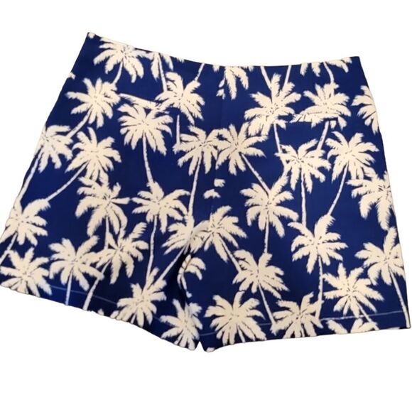 JUST FAB Palm tree textured shorts 22 - Picture 4 of 5